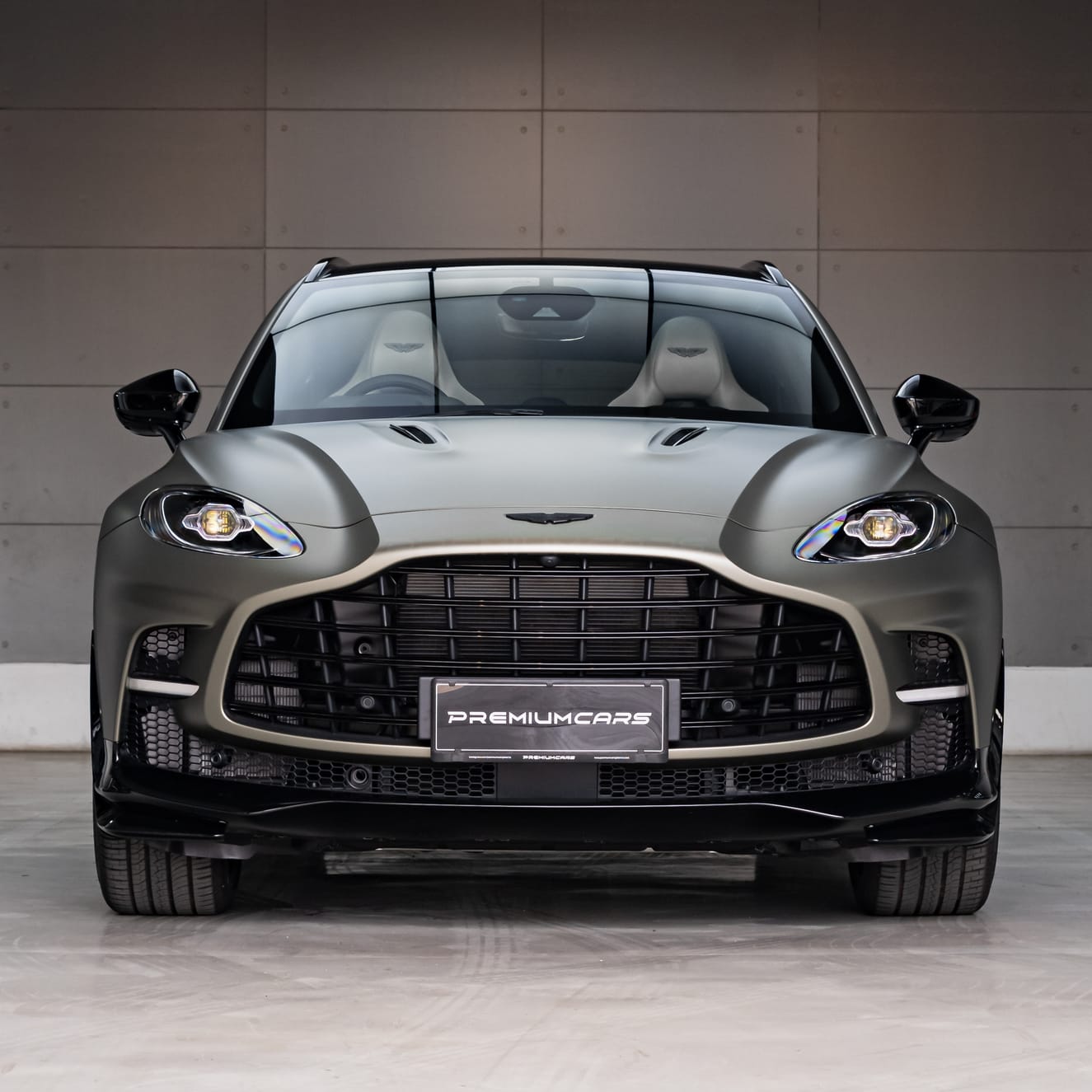 Aston Martin DBX707 CBU