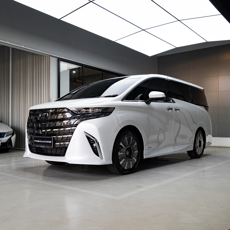 Toyota Alphard Hybrid ATPM