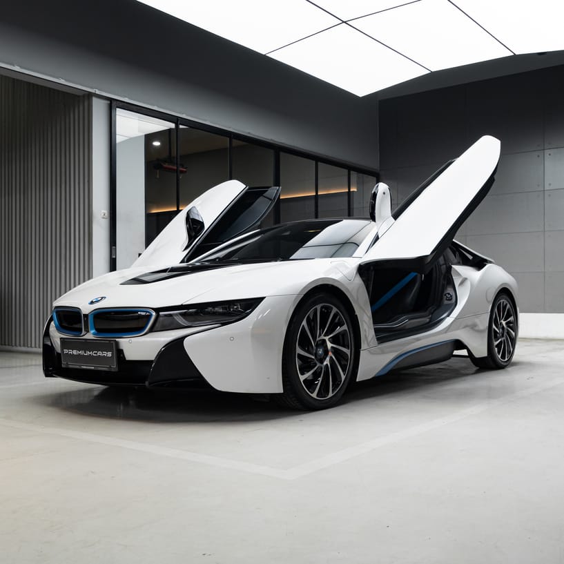 BMW i8 eDrive Hybrid CBU