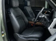 Land Rover Defender 90 SE 2.0 P300