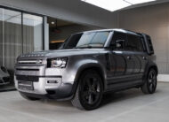 Land Rover Defender 110 SE 2.0 P300