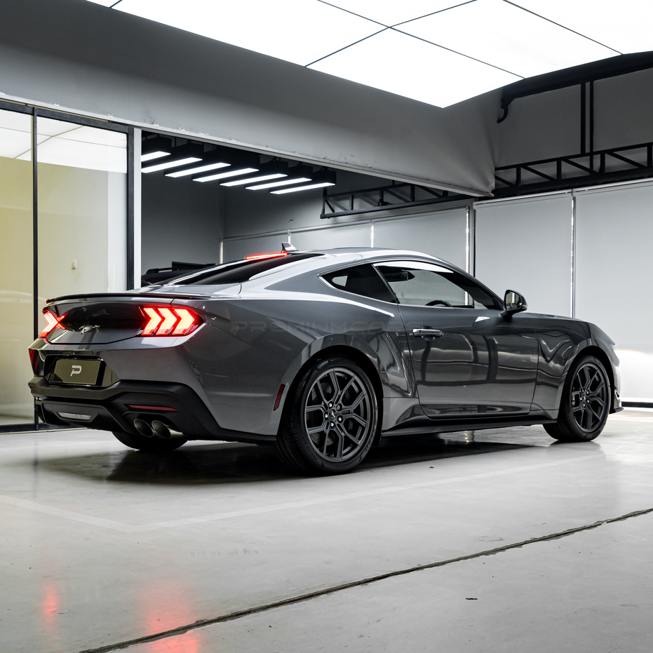 Ford Mustang 2.3 Ecoboost Fastback Coupe