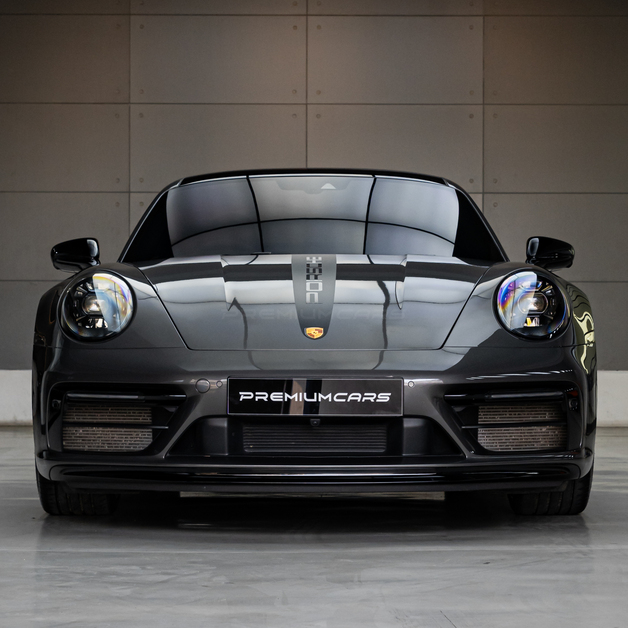 Porsche 911 Carrera GTS Aerokit CBU