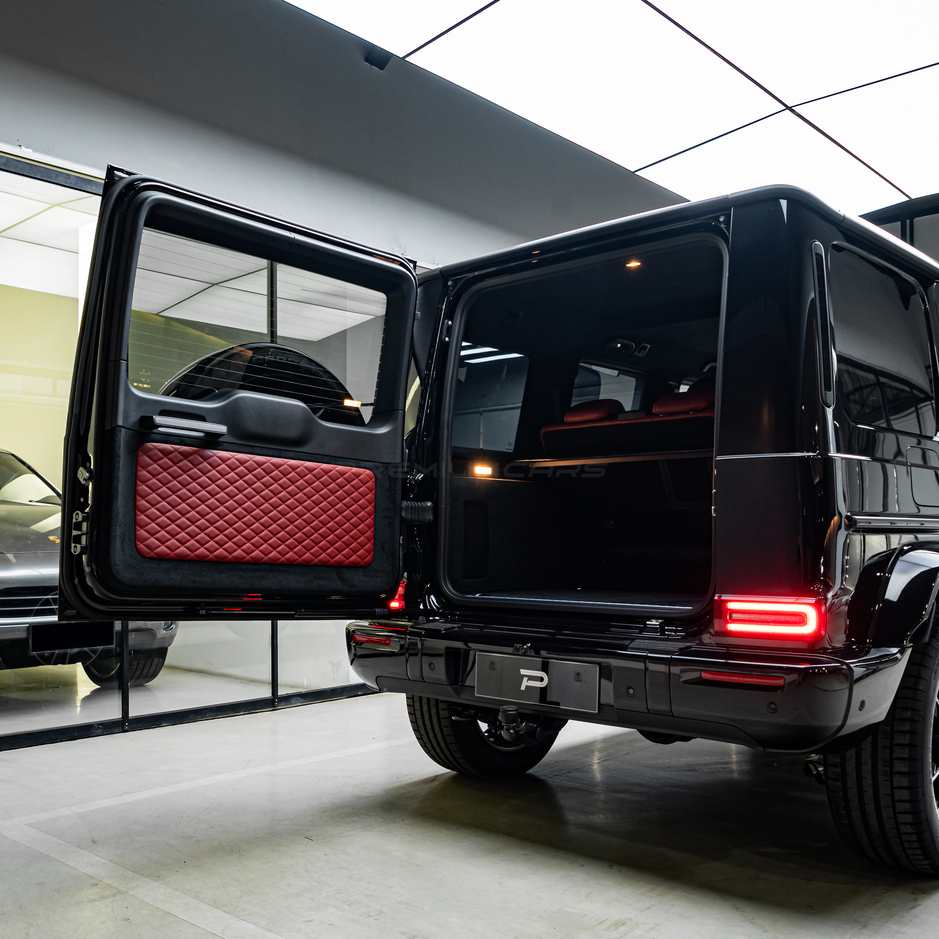 Mercedes-Benz G500 AMG Line Premium Plus Night Package