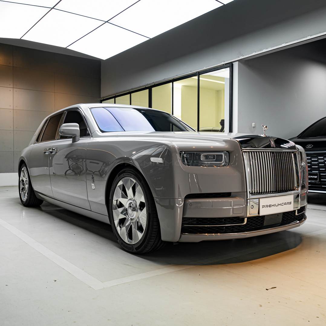 Rolls-Royce Phantom 6.7L CBU