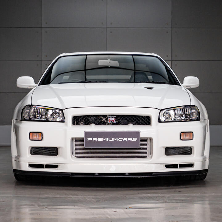 Nissan Skyline GTR R34 V-Spec II AWD