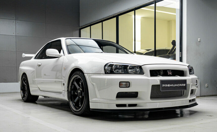 Nissan Skyline GTR R34 V-Spec II AWD – PREMIUMCARS Jakarta