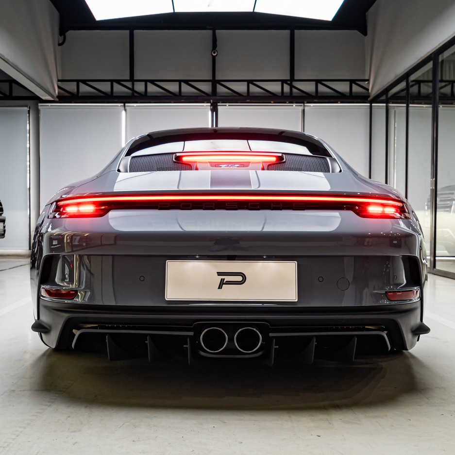 PORSCHE 911 GT3 TOURING 4.0L CBU