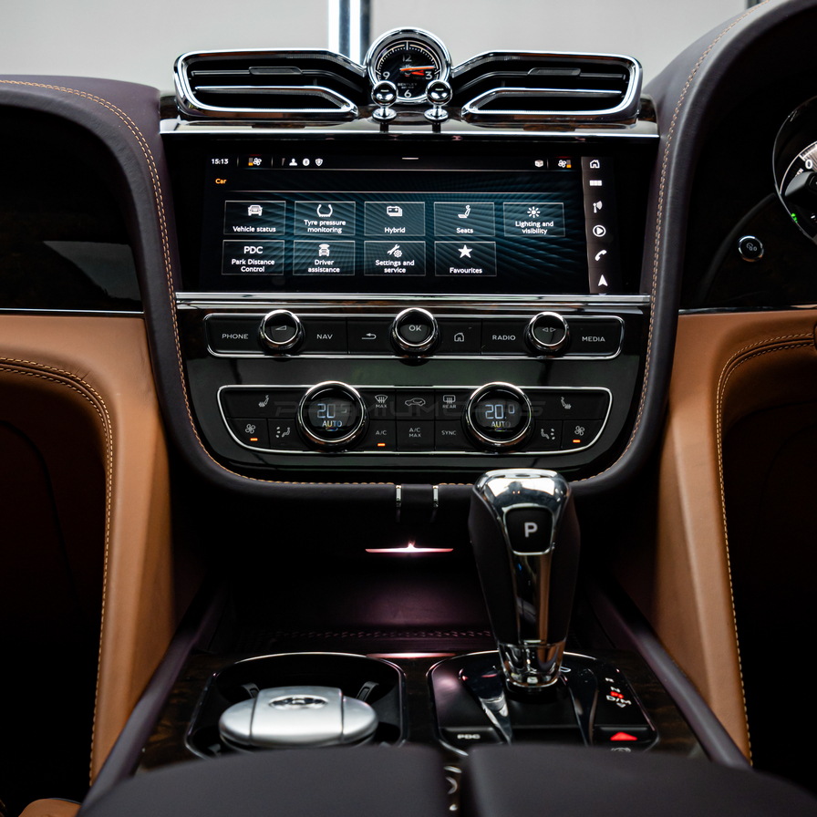 Bentley Bentayga Hybrid 3.0 PHEV CBU