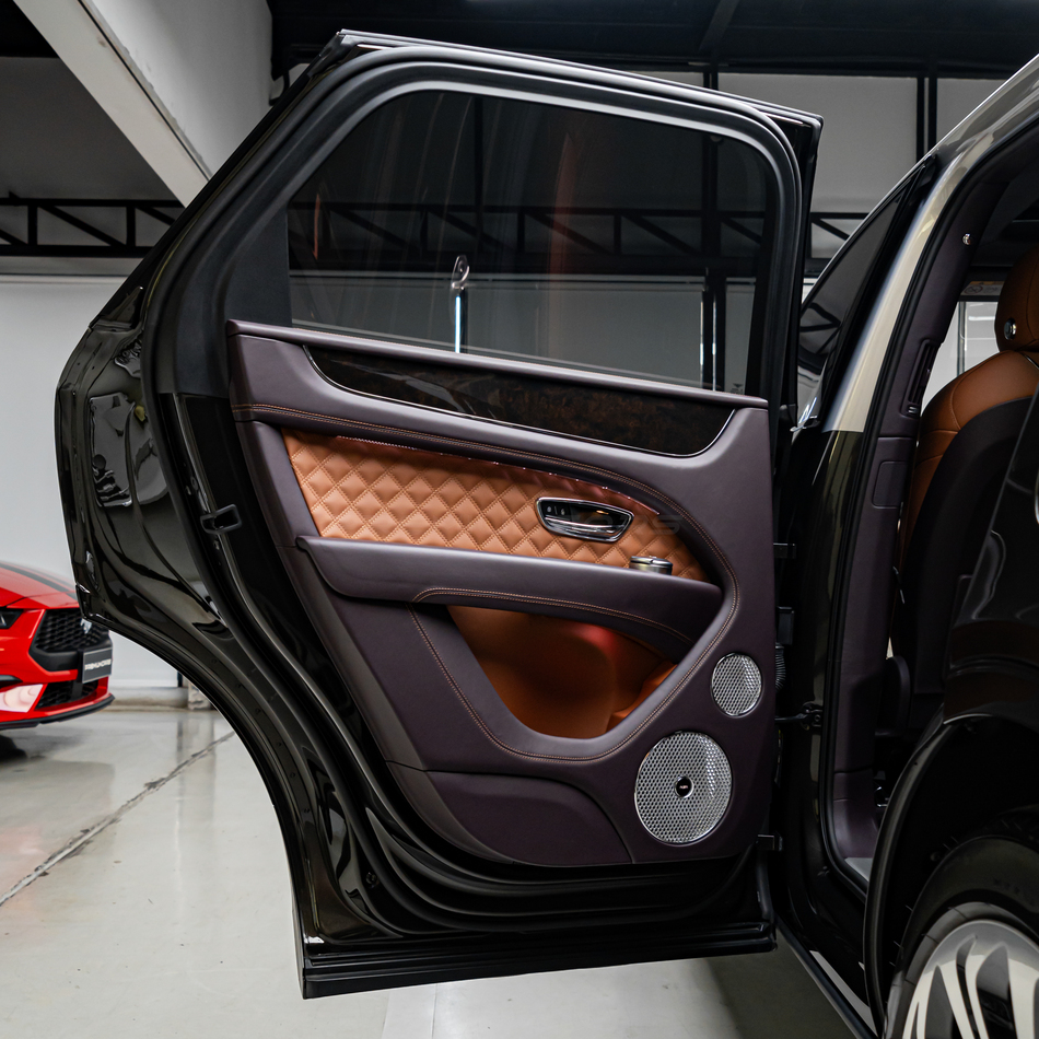 Bentley Bentayga Hybrid 3.0 PHEV CBU