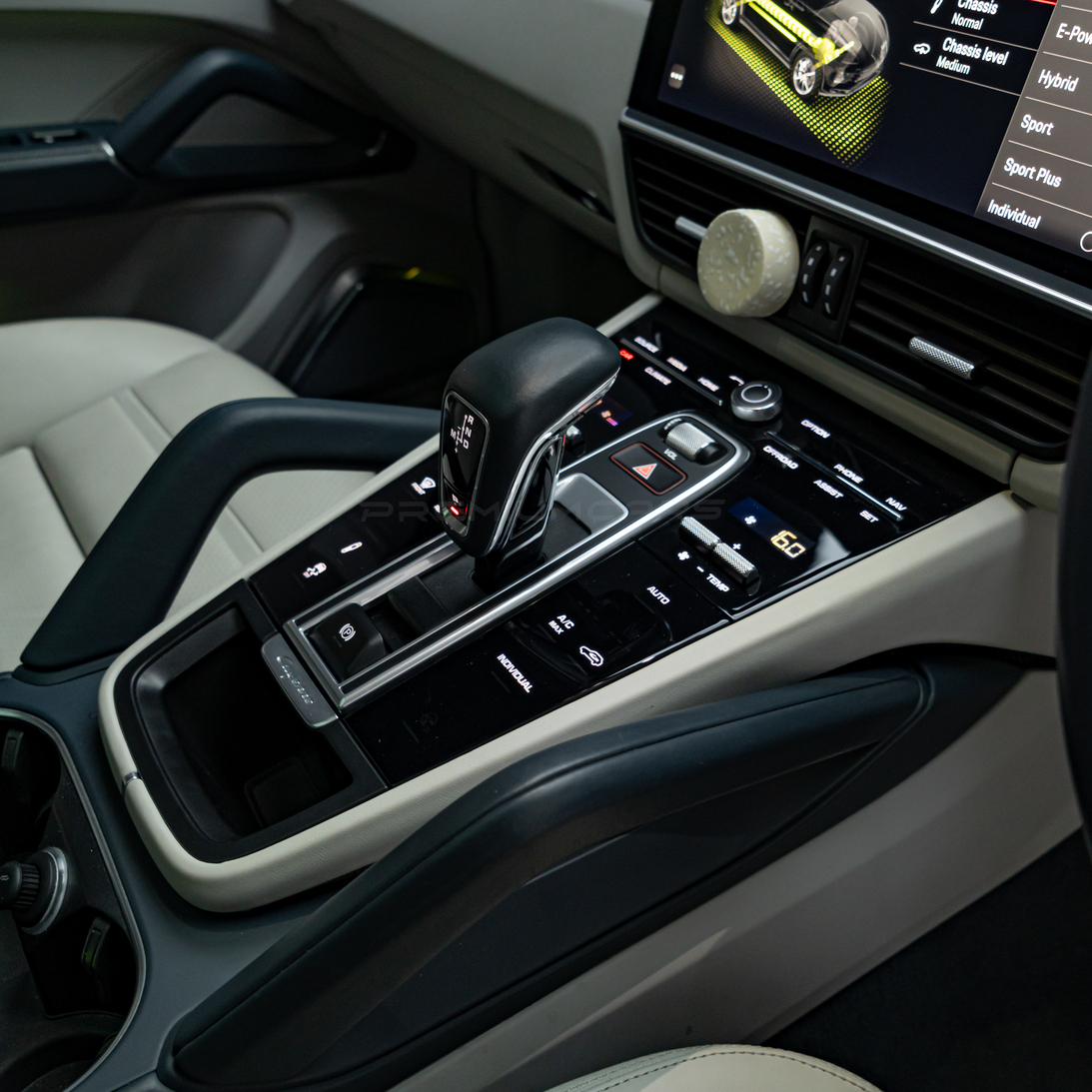 Porsche Cayenne 3.0 AT e-Hybrid